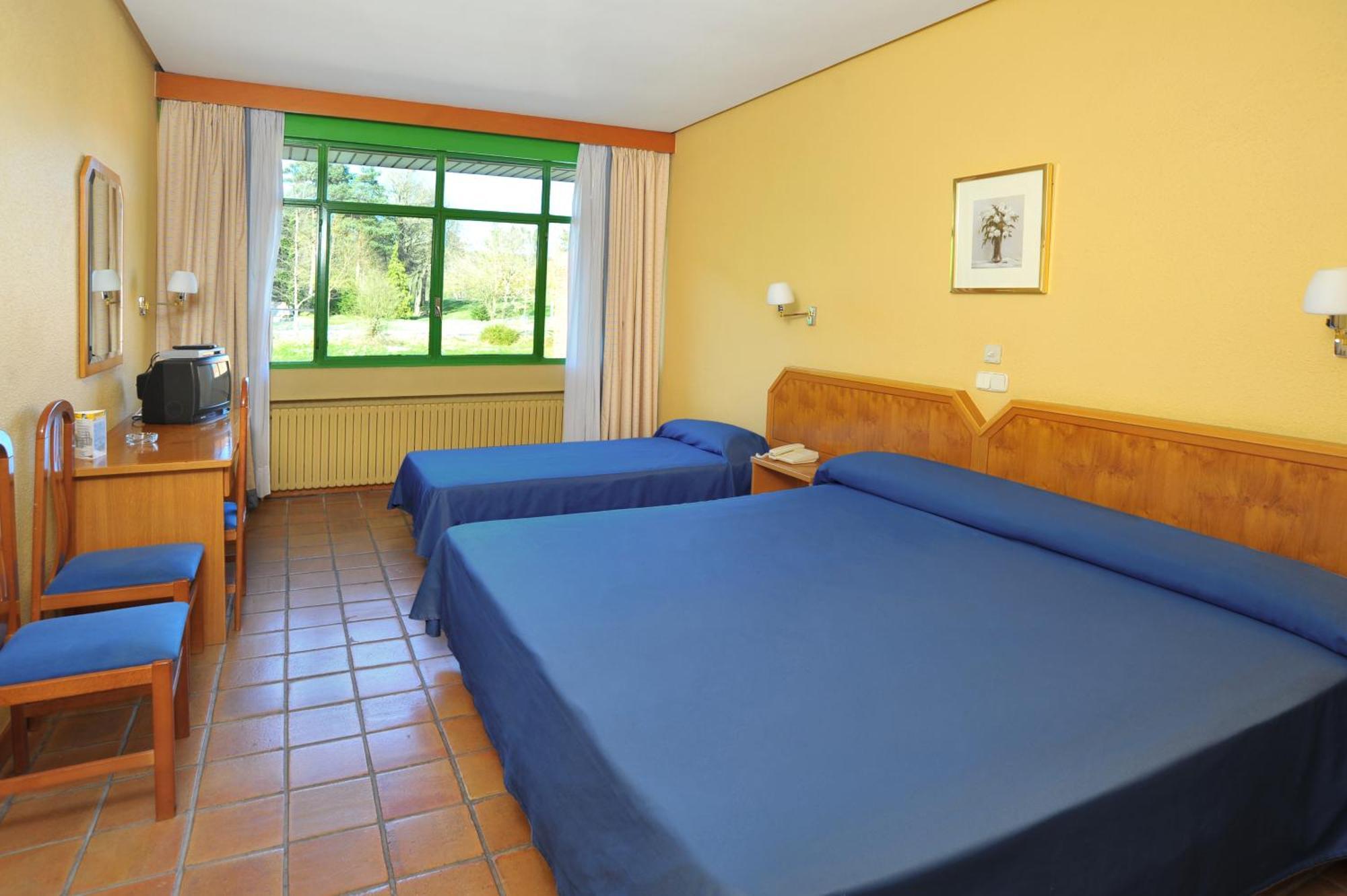 As Hoteles Altube Zuia Habitación foto